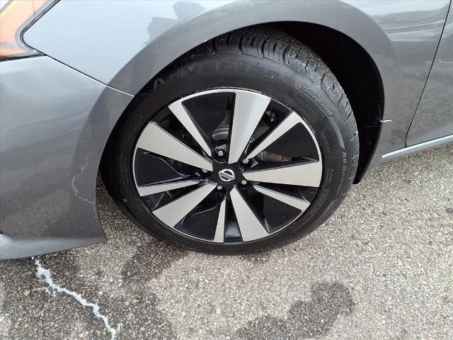 2020 Nissan Altima 2.5 SV Sedan