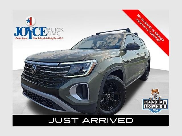 2024 Volkswagen Atlas 2.0T Peak Edition SEL 4MOTION