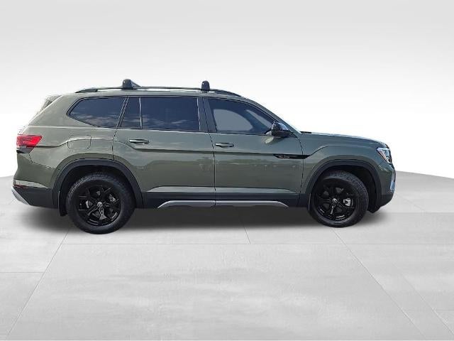 2024 Volkswagen Atlas 2.0T Peak Edition SEL 4MOTION