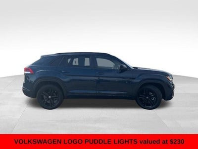 2023 Volkswagen Atlas Cross Sport 2.0T SEL R-Line Black 4MOTION