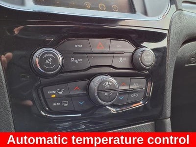 2015 Chrysler 300 4dr Sdn 300S RWD