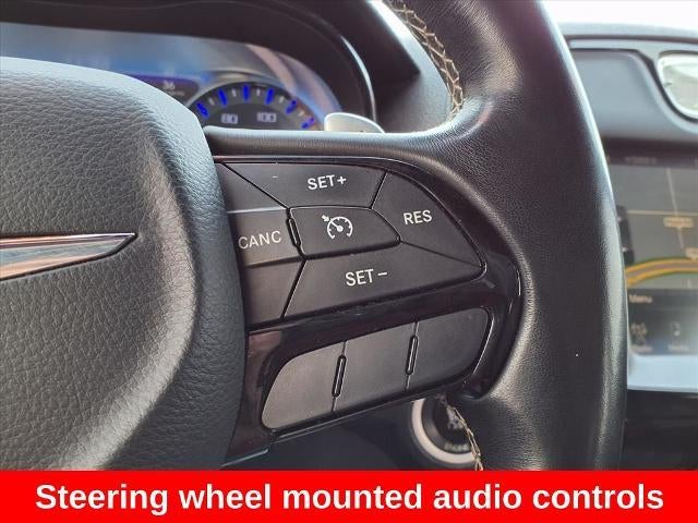 2015 Chrysler 300 4dr Sdn 300S RWD