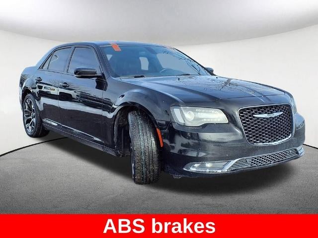 2015 Chrysler 300 4dr Sdn 300S RWD