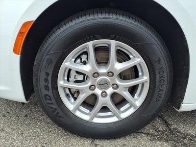 2023 Chrysler Pacifica Touring L FWD