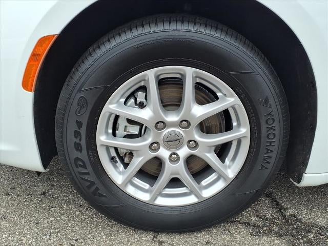 2023 Chrysler Pacifica Touring L FWD