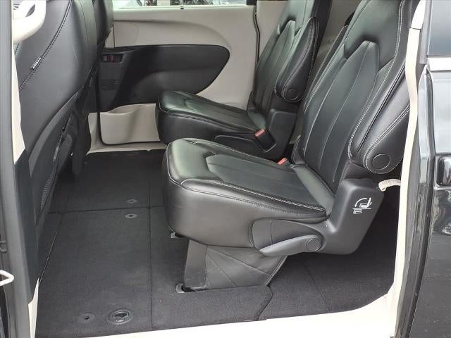 2023 Chrysler Pacifica Touring L FWD