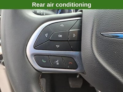 2023 Chrysler Pacifica Touring L FWD