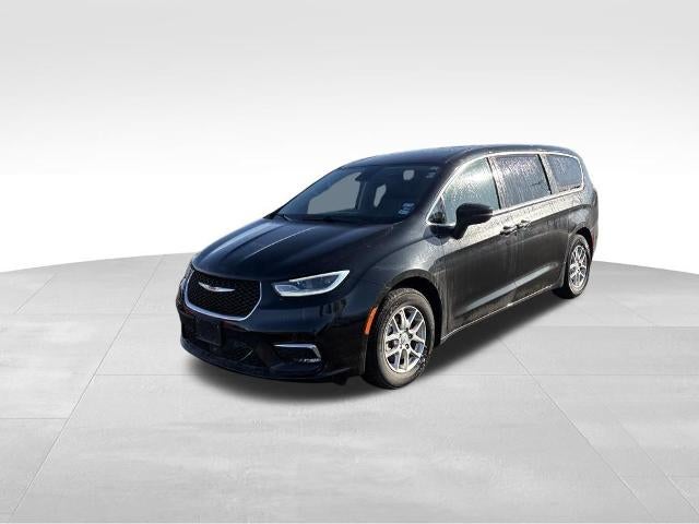 2023 Chrysler Pacifica Touring L FWD