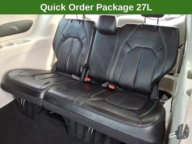 2023 Chrysler Pacifica Touring L FWD