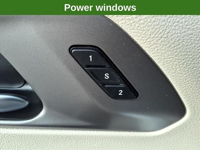 2023 Chrysler Pacifica Touring L FWD