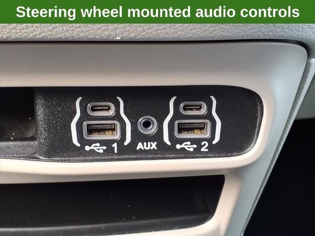 2023 Chrysler Pacifica Touring L FWD