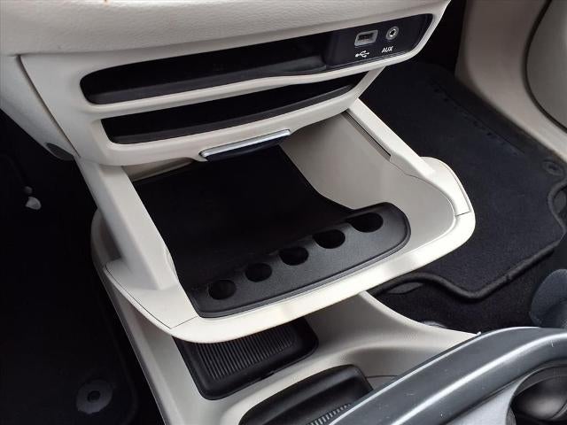 2017 Chrysler Pacifica Touring-L FWD