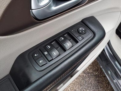 2017 Chrysler Pacifica Touring-L FWD