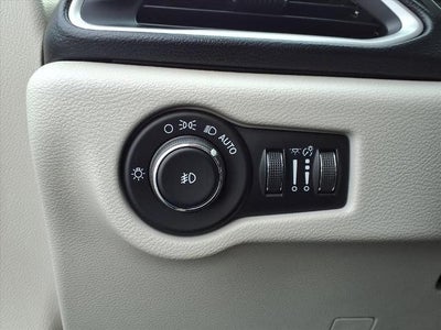 2017 Chrysler Pacifica Touring-L FWD