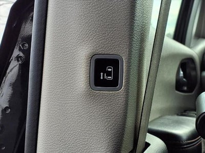 2017 Chrysler Pacifica Touring-L FWD