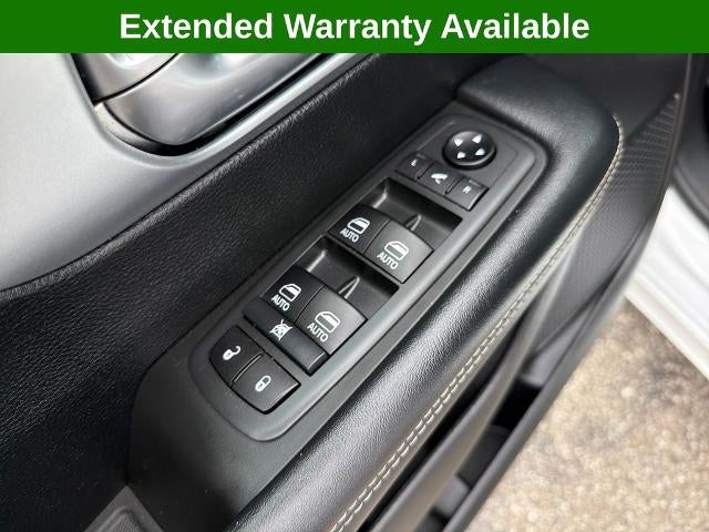 2020 Chrysler Pacifica Limited FWD
