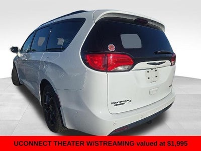2020 Chrysler Pacifica Limited FWD