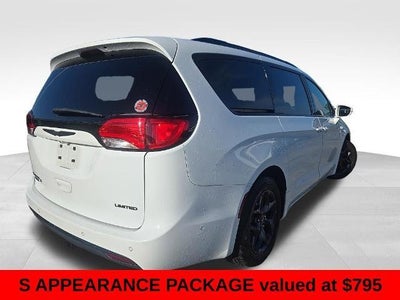 2020 Chrysler Pacifica Limited FWD