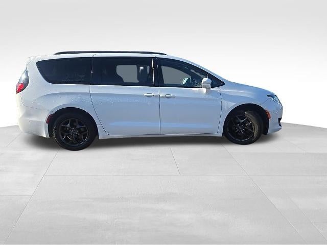 2020 Chrysler Pacifica Limited FWD
