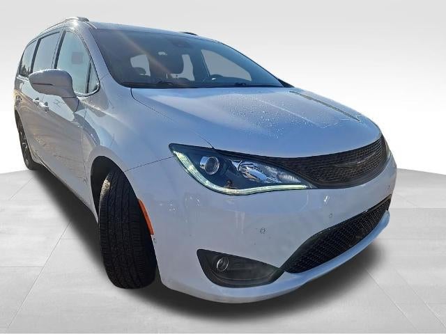 2020 Chrysler Pacifica Limited FWD