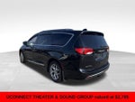 2017 Chrysler Pacifica Limited FWD