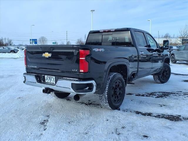 2024 Chevrolet Silverado 2500 HD Crew Cab Standard Box 4-Wheel Drive LTZ
