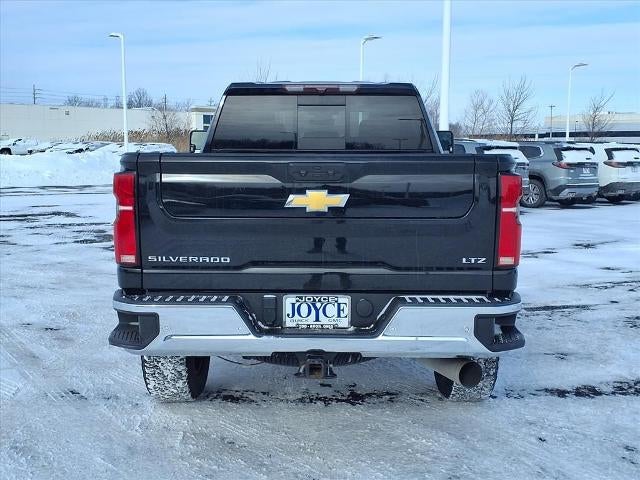 2024 Chevrolet Silverado 2500 HD Crew Cab Standard Box 4-Wheel Drive LTZ