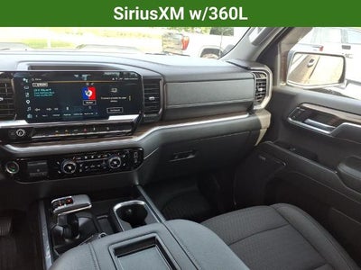 2022 Chevrolet Silverado 1500 Crew Cab Short Box 4-Wheel Drive LT Trail Boss