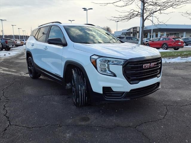 2023 GMC Terrain FWD 4dr SLE