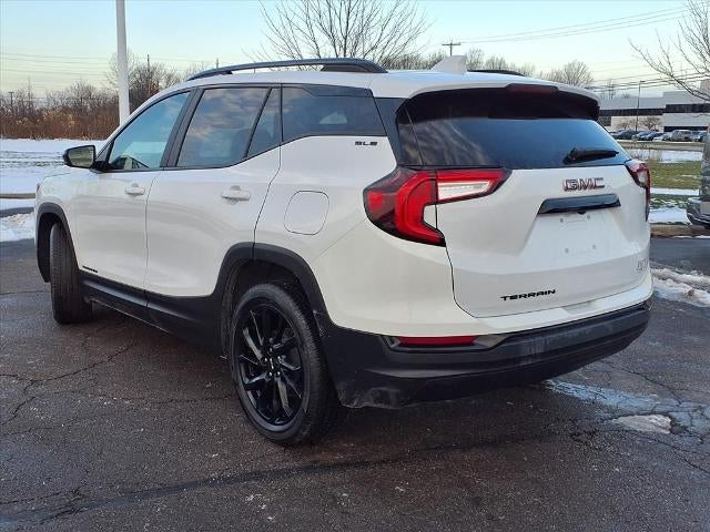 2023 GMC Terrain FWD 4dr SLE