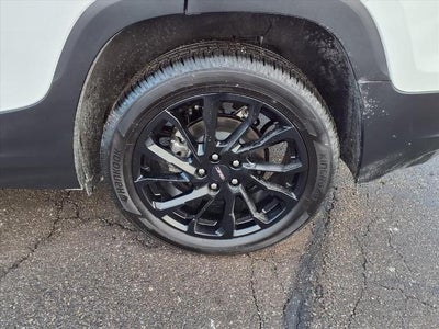 2023 GMC Terrain FWD 4dr SLE