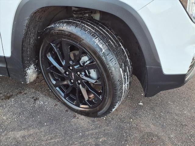 2023 GMC Terrain FWD 4dr SLE