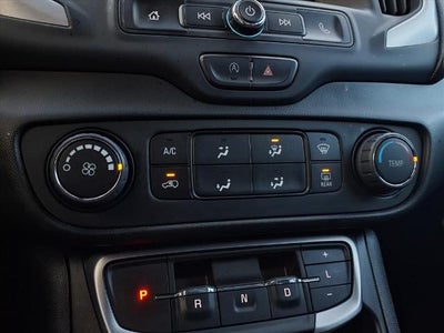 2023 GMC Terrain FWD 4dr SLE