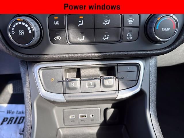 2024 GMC Terrain FWD 4dr SLE