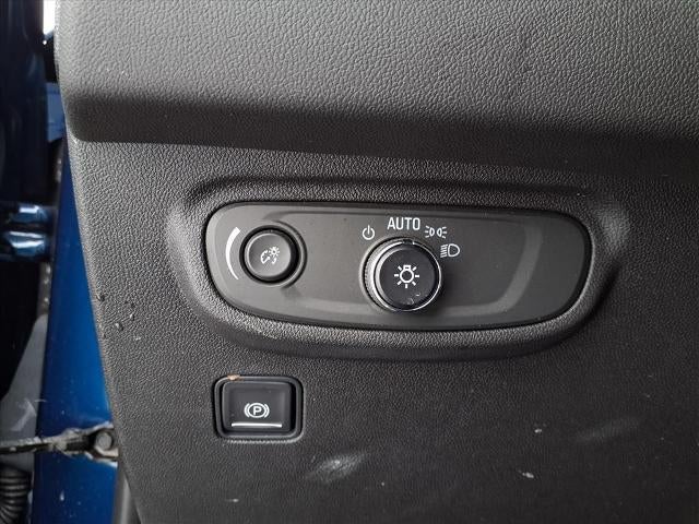 2023 GMC Terrain FWD 4dr SLE