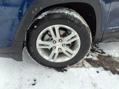 2023 GMC Terrain FWD 4dr SLE