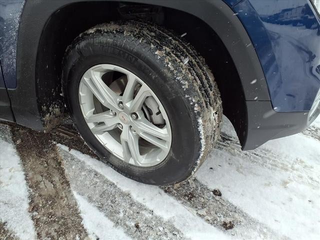 2023 GMC Terrain FWD 4dr SLE