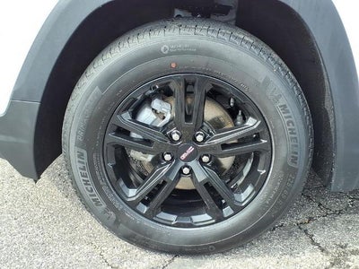 2024 GMC Terrain FWD 4dr SLE