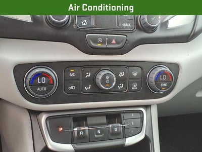 2023 GMC Terrain FWD 4dr SLT