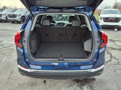 2022 GMC Terrain FWD SLT