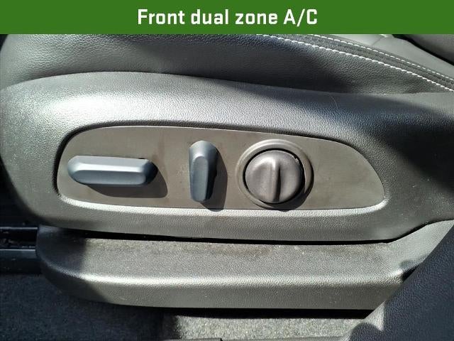 2023 GMC Terrain AWD 4dr SLT