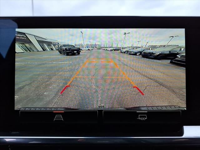 2022 GMC Sierra 1500 Crew Cab Short Box 4-Wheel Drive Elevation 3SB