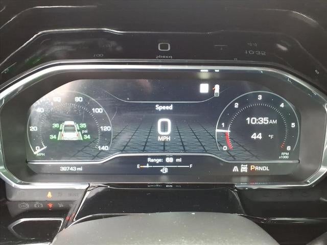 2022 GMC Sierra 1500 Crew Cab Short Box 4-Wheel Drive Elevation 3SB