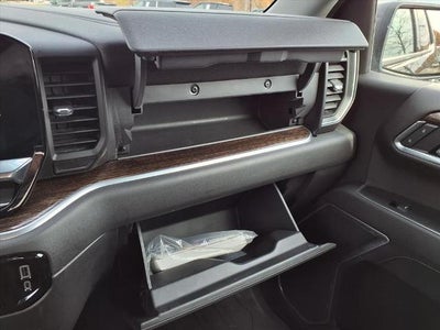 2022 GMC Sierra 1500 Crew Cab Short Box 4-Wheel Drive Elevation 3SB