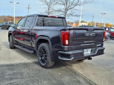 2022 GMC Sierra 1500 Crew Cab Short Box 4-Wheel Drive Elevation 3SB