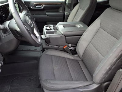 2022 GMC Sierra 1500 Crew Cab Short Box 4-Wheel Drive Elevation 3SB