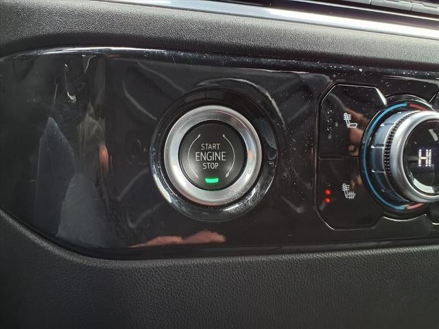 2022 GMC Sierra 1500 Crew Cab Short Box 4-Wheel Drive Elevation 3SB