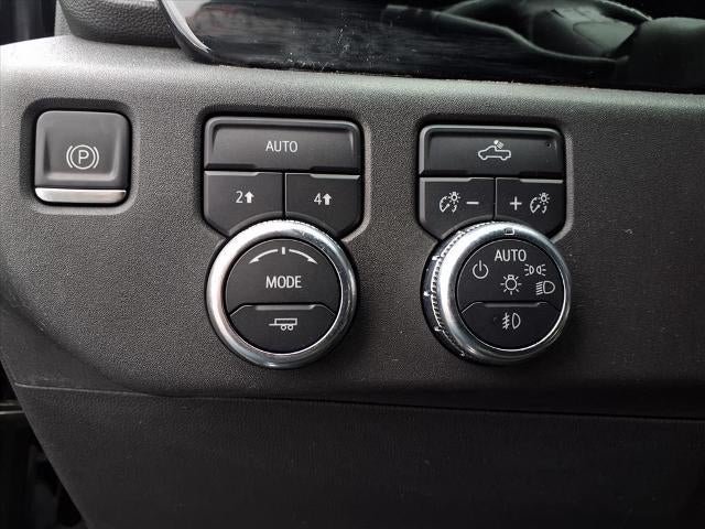 2022 GMC Sierra 1500 Crew Cab Short Box 4-Wheel Drive Elevation 3SB