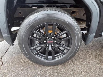 2022 GMC Sierra 1500 Crew Cab Short Box 4-Wheel Drive Elevation 3SB