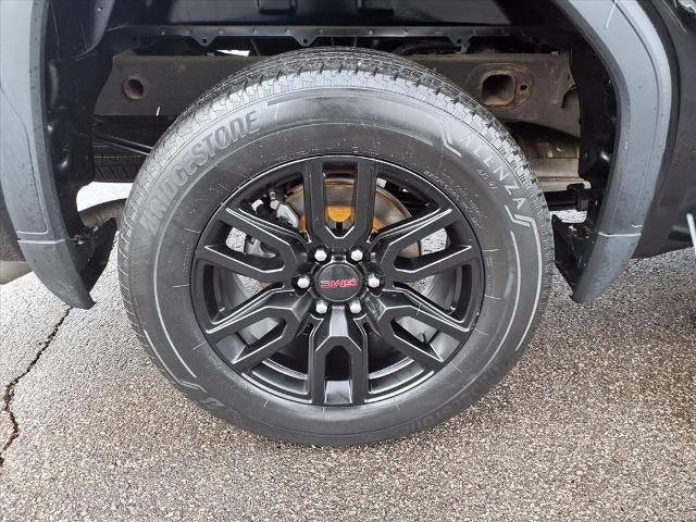 2022 GMC Sierra 1500 Crew Cab Short Box 4-Wheel Drive Elevation 3SB